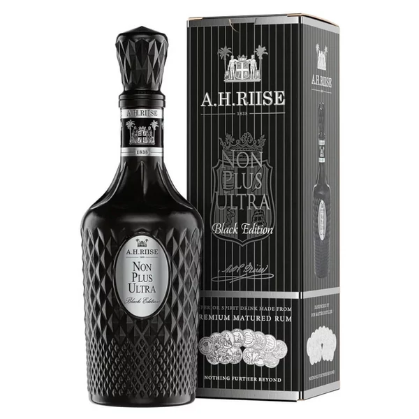 A.H. RIISE Non Plus Ultra Black Edition rum + dd (0,7l - 42%) - Italakció - Ital rendelés